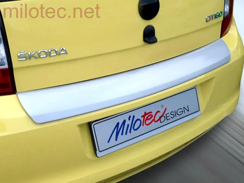 kat.č. 088 15 - Práh pátých dveří, stříbrný matný, Citigo od r.v. 2012