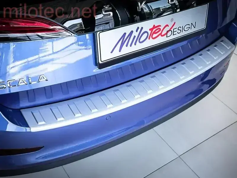 kat.č. 2 786 15 - Práh pátých dveří - stříbrný matný, Scala 2019- / Scala Facelift 2023-