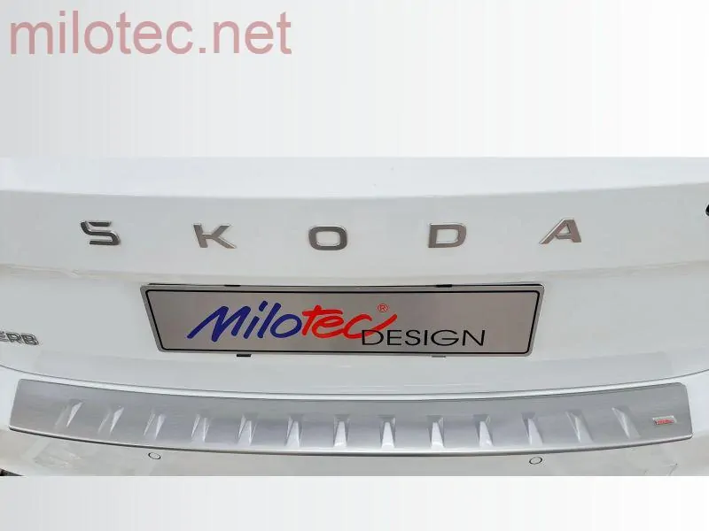 kat.č. 4 444 22 - Práh pátých dveří - Alu Brush - lesklý, Superb IV. Combi