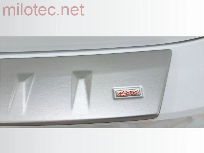 kat.č. 4 443 23 - Práh pátých dveří - Alu Brush - matný, Superb IV. Limousine