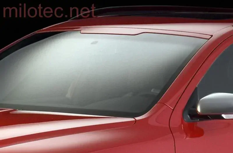 kat.č. 682 04 - Clona předního okna, Škoda Octavia II. 2004-2012