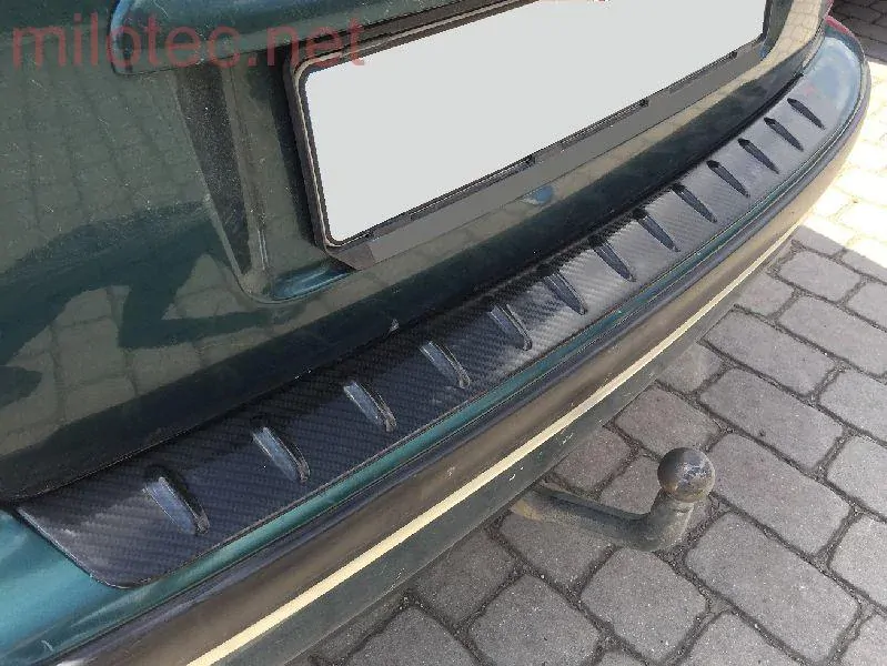 kat.č. 327 06 3D - Práh pátých dveří s výstupky, 3D Carbonstyl, Fabia I. Limousine 2000-2007