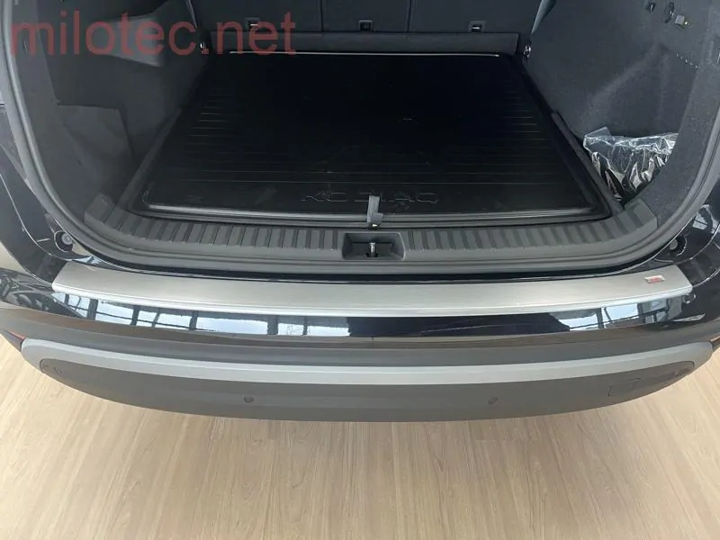 kat.č. 2 956 22 - Práh pátých dveří - Alu Brush - lesklý, Kodiaq II. 01/2024 –›