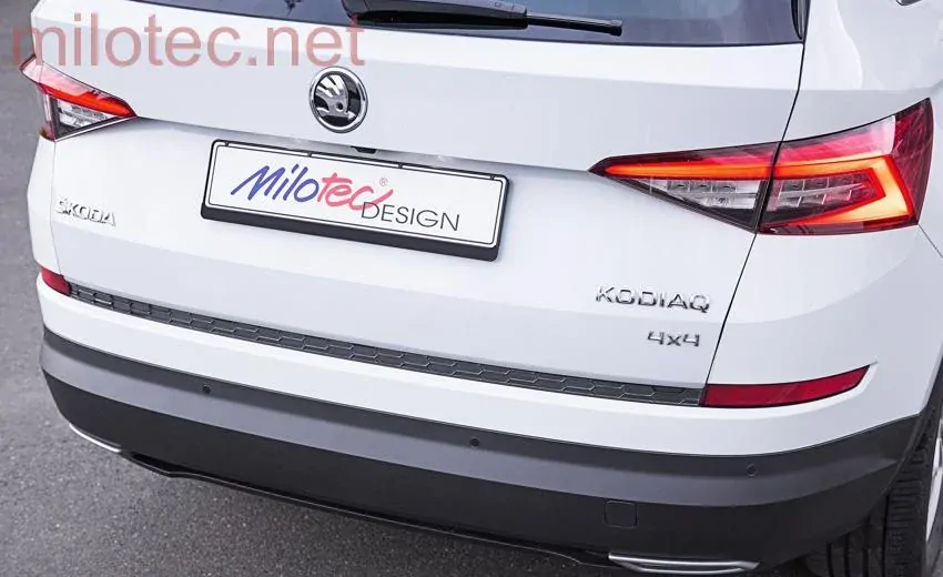 kat.č. 956 15 - Práh pátých dveří s krátkou hranou - stříbrný matný, Kodiaq 2016-2021 / Kodiaq Facelift 2021-