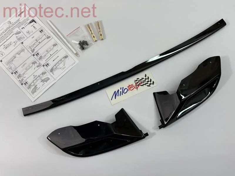 kat.č. 4 688 04 - Dummy – koncovky výfuku se středovou lištou, černý lesklý "klavírlak", Octavia IV., Limousine / Combi / Hybrid, od r.v. 2020