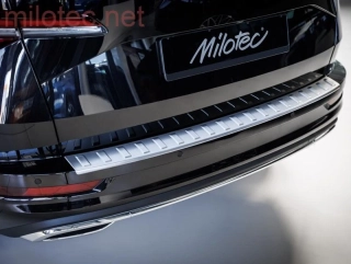 kat.č. 2 857 23 - Práh pátých dveří s výstupky, Alu Brush - matný, Karoq 2017-2021 / Karoq Facelift 11/2021 –›